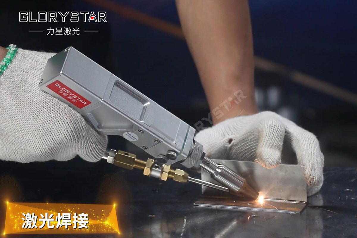 力星激光和客戶并肩發(fā)展，攜手共進