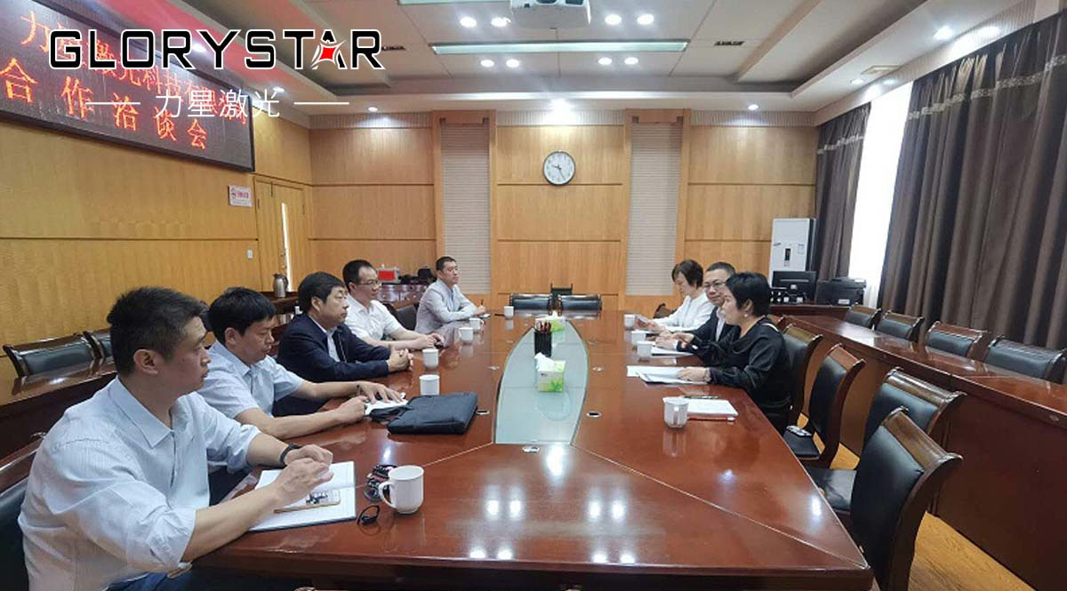 力星激光 | 劉總經(jīng)理回訪母校南陽理工學院