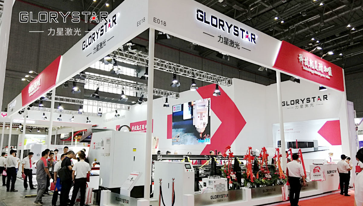 力星激光占C位，燃全場 | 上海國際工博覽會盛況